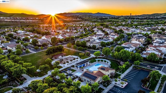 3486 Cinnamon Ridge Rd., San Ramon, CA 94582