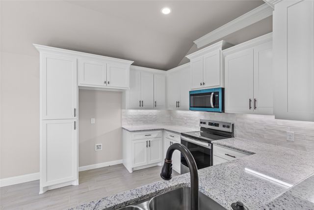 620 Jameson Street, Springtown, TX 76082