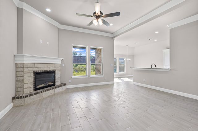 620 Jameson Street, Springtown, TX 76082