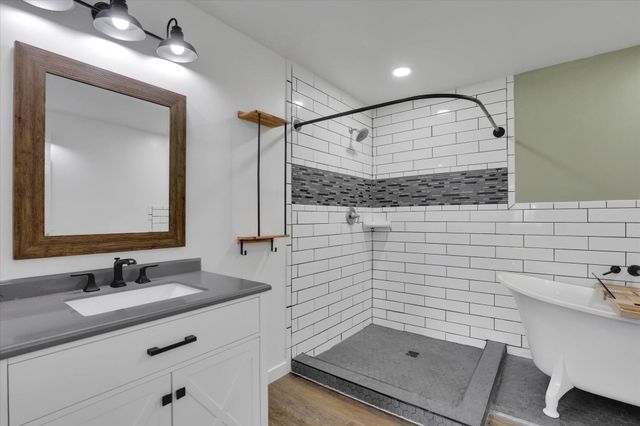 12109 S Stangland Rd, Medical Lake, WA 99022