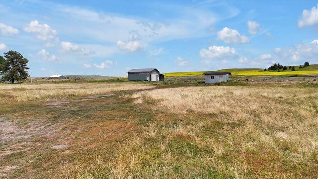 12109 S Stangland Rd, Medical Lake, WA 99022