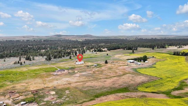 12109 S Stangland Rd, Medical Lake, WA 99022