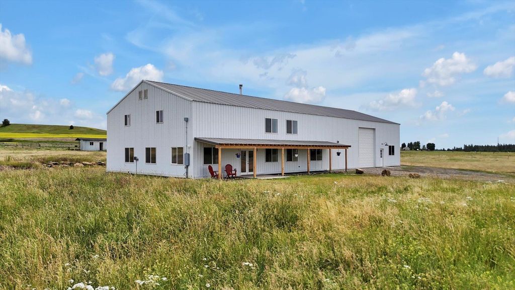 12109 S Stangland Rd, Medical Lake, WA 99022