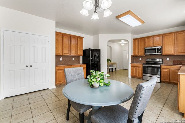 26239 Lost Creek Way, Boerne, TX 78015