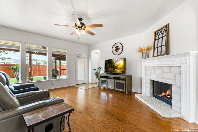 26239 Lost Creek Way, Boerne, TX 78015