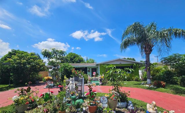 6165 Fair Green Road, West Palm Beach, FL 33417