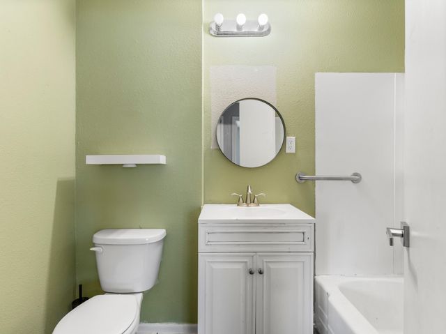 3204 3rd Street, Bay City, TX 77414