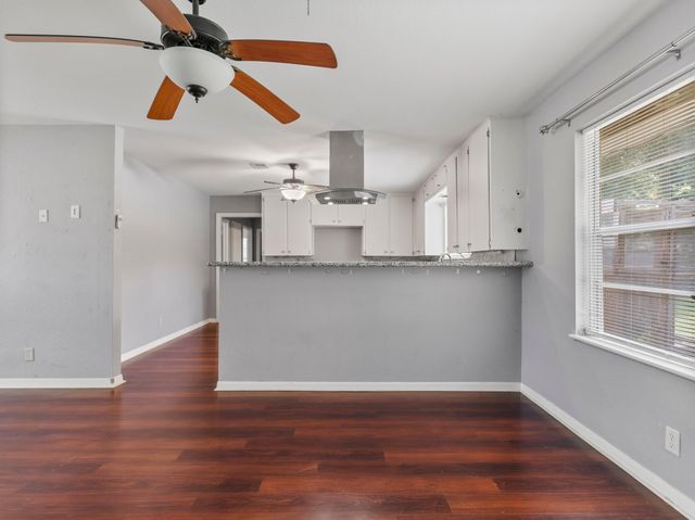 3204 3rd Street, Bay City, TX 77414