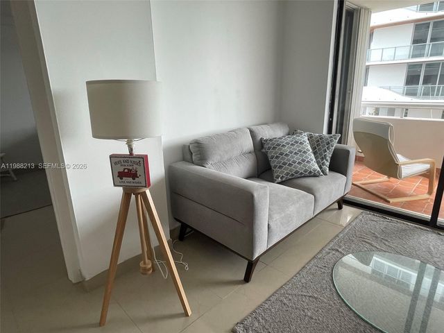 6820 Indian Creek Dr 3B, Miami Beach, FL 33141