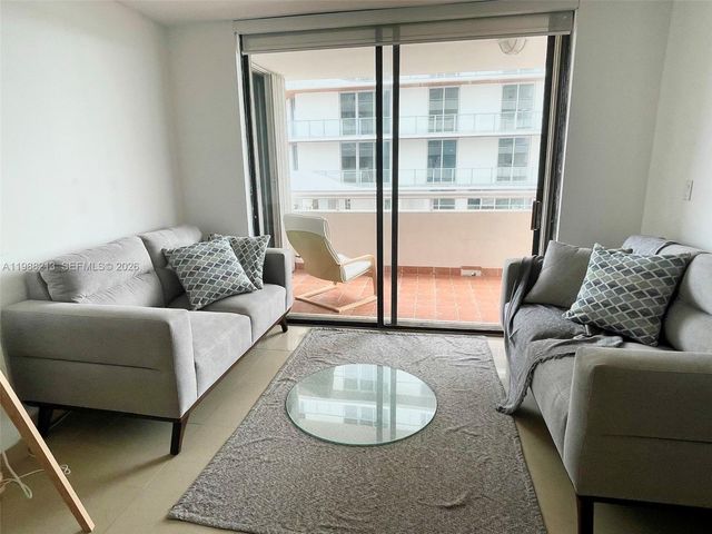 6820 Indian Creek Dr 3B, Miami Beach, FL 33141