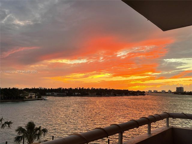 6820 Indian Creek Dr 3B, Miami Beach, FL 33141