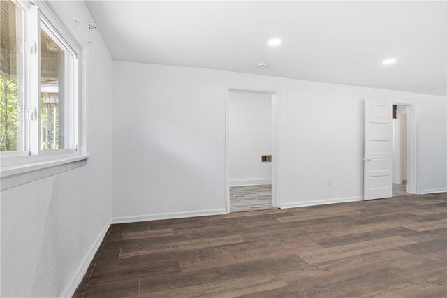 2520 Hallett St, E Pittsburgh, PA 15219