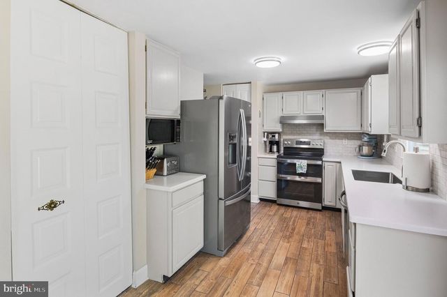 13210 STEEPLECHASE DR, Bowie, MD 20715