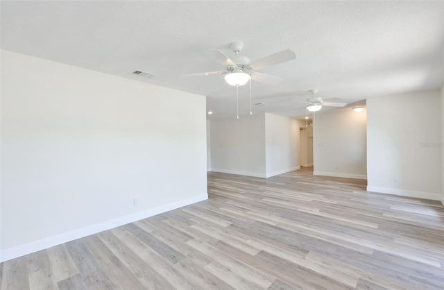 8410 LAVA PLACE, Tampa, FL 33615