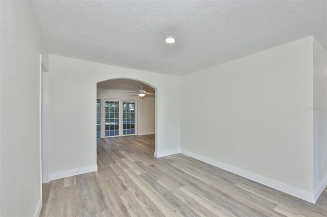 8410 LAVA PLACE, Tampa, FL 33615
