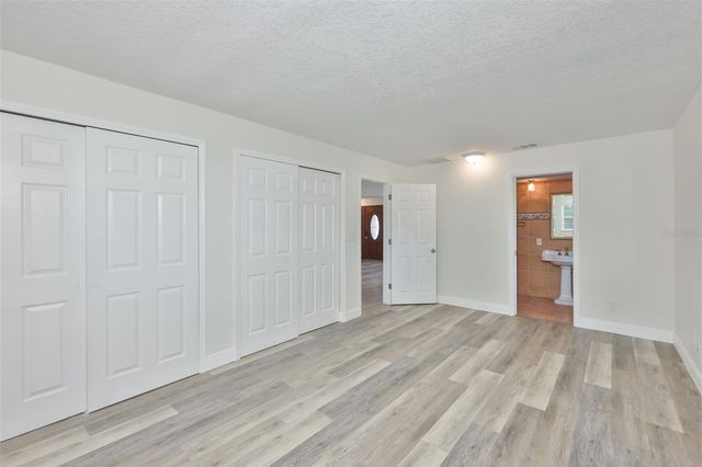 8410 LAVA PLACE, Tampa, FL 33615