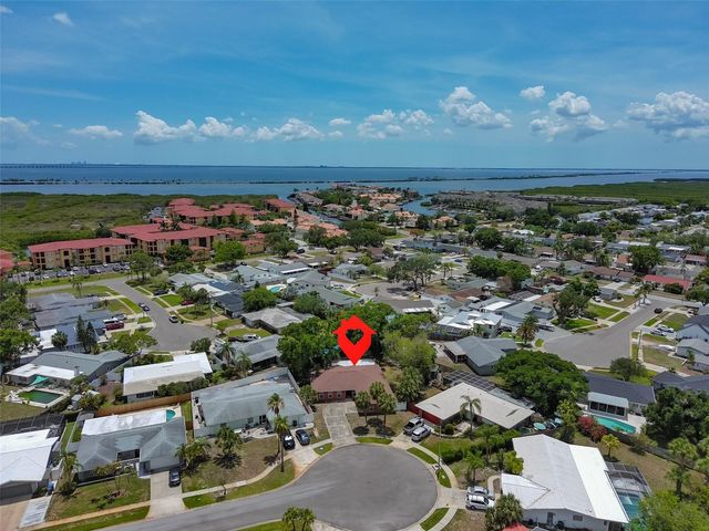 8410 LAVA PLACE, Tampa, FL 33615