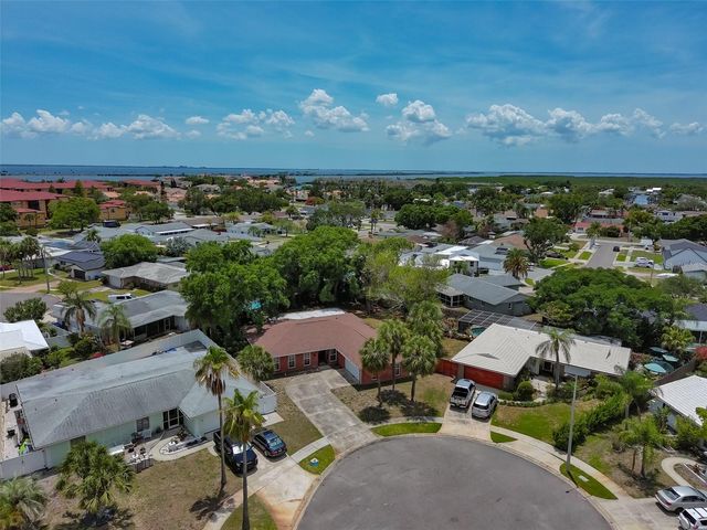 8410 LAVA PLACE, Tampa, FL 33615