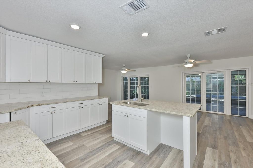 Image 14 of property listing at 8410 LAVA PLACE, Tampa, FL 33615