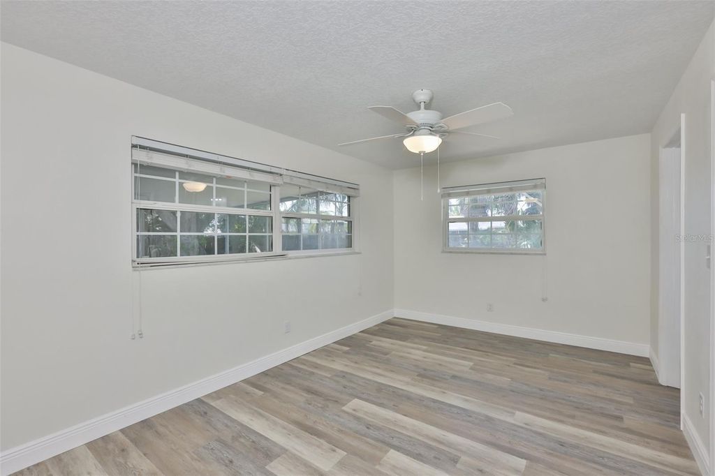 Image 30 of property listing at 8410 LAVA PLACE, Tampa, FL 33615