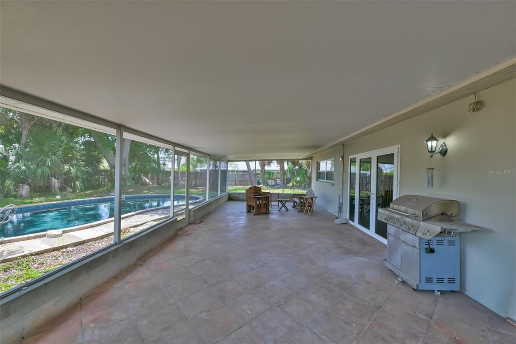 Image 42 of property listing at 8410 LAVA PLACE, Tampa, FL 33615