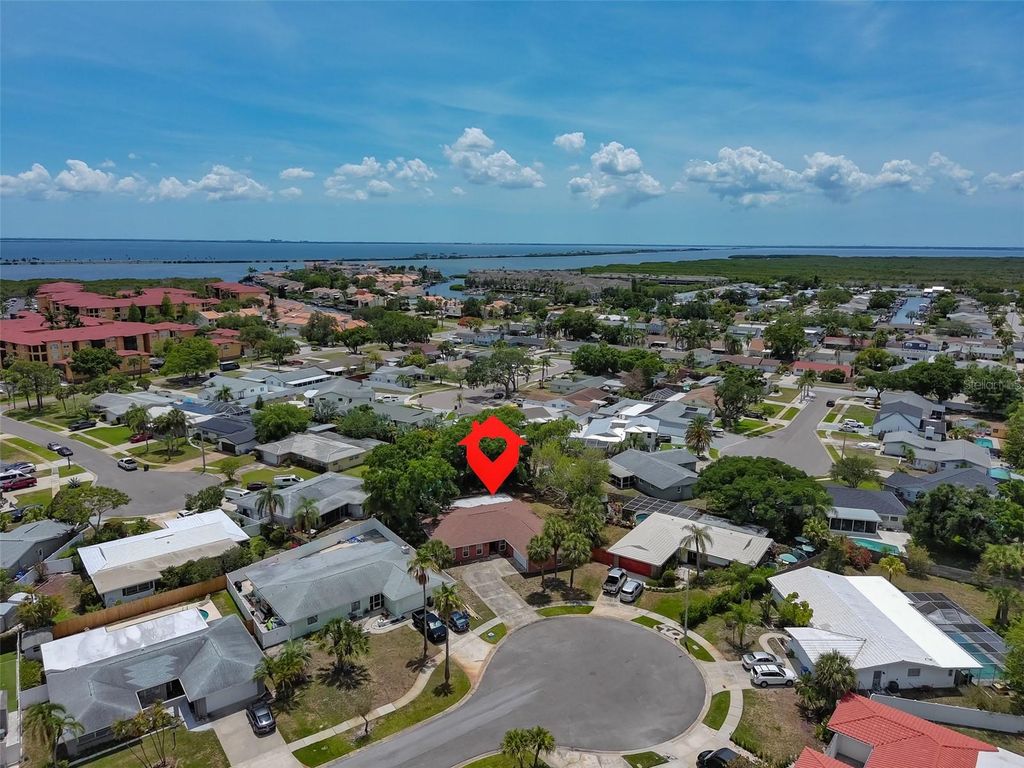 Image 49 of property listing at 8410 LAVA PLACE, Tampa, FL 33615