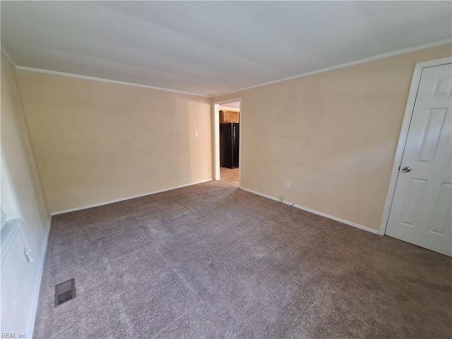 1616 Baptist RD, Yorktown, VA 23690
