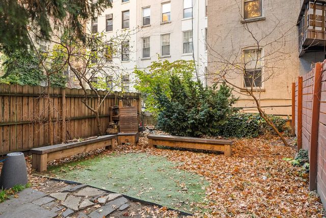 362 W 30TH Street HOUSE, New York City, NY 10001