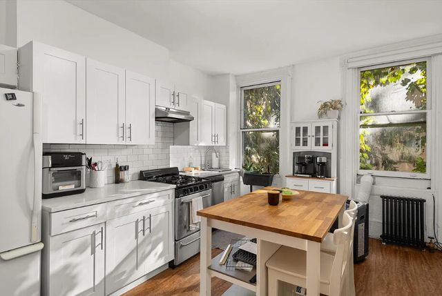 362 W 30TH Street HOUSE, New York City, NY 10001