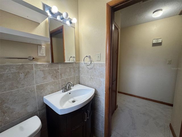 1038 SE 30TH AVENUE, Ocala, FL 34471