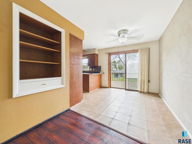 4600 W 38th St Street, Sioux Falls, SD 57106