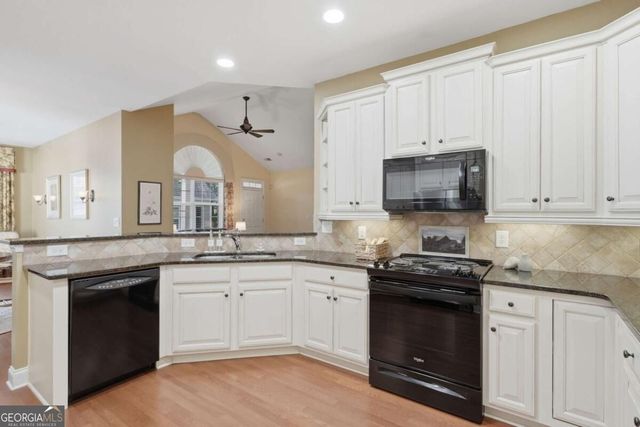2617 Grapevine Circle 601, Cumming, GA 30041
