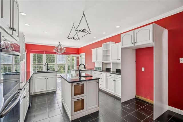 181 Granny Smith Circle, Clarkesville, GA 30523