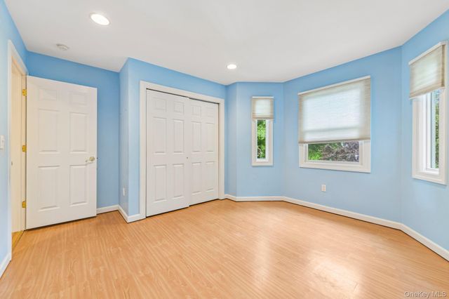 2175 Helene Avenue, Merrick, NY 11566