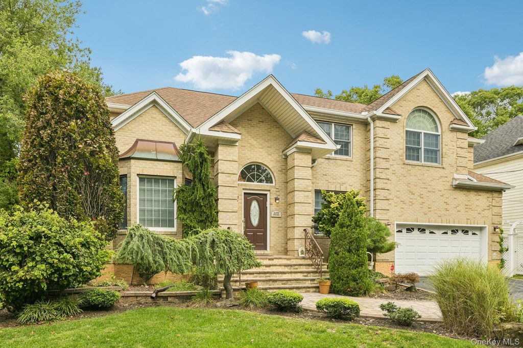 2175 Helene Avenue, North Merrick, NY 11566 — photo 3