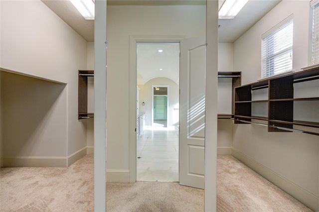 12454 Mooreknoll Lane, Houston, TX 77024