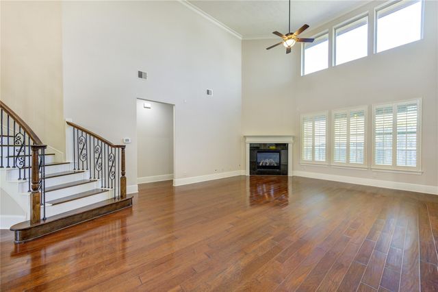 12454 Mooreknoll Lane, Houston, TX 77024