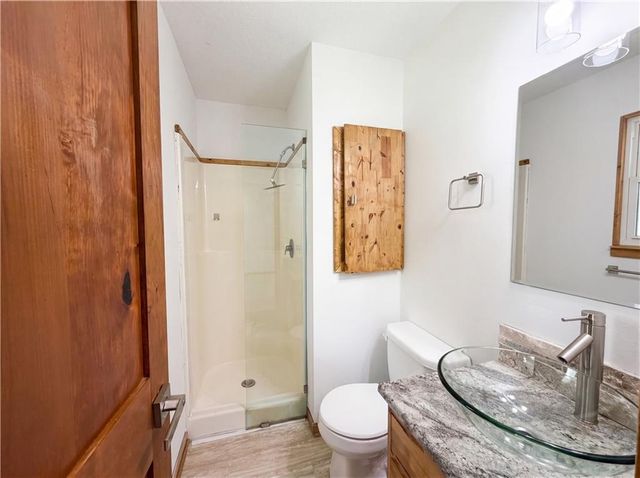 2808 NE 39th Street, Kansas City, MO 64117
