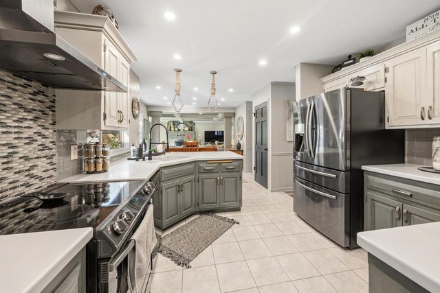 1310 Centennial COURT, Brookfield, WI 53045