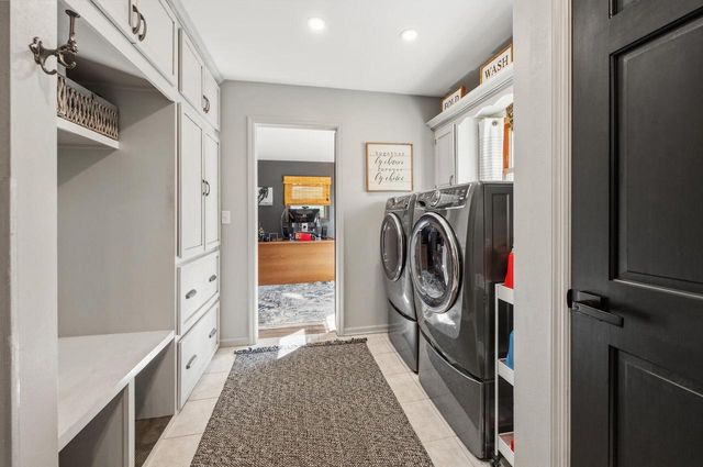 1310 Centennial COURT, Brookfield, WI 53045