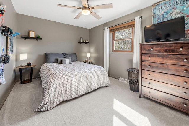1310 Centennial COURT, Brookfield, WI 53045