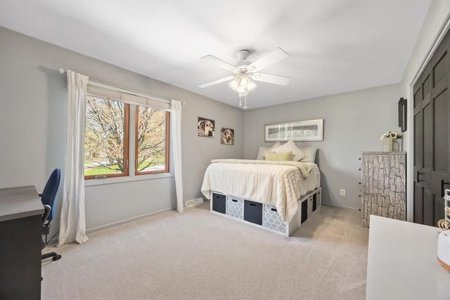 1310 Centennial COURT, Brookfield, WI 53045