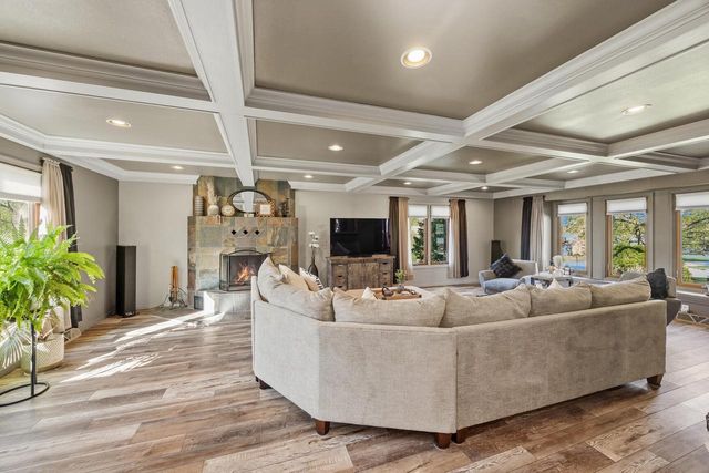 1310 Centennial COURT, Brookfield, WI 53045