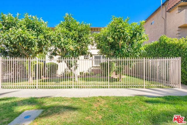 14643 Friar Street 6, Van Nuys, CA 91411