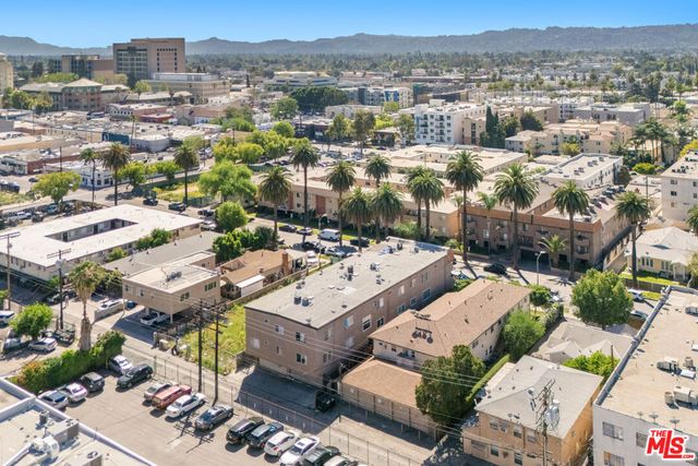 14643 Friar Street 6, Van Nuys, CA 91411