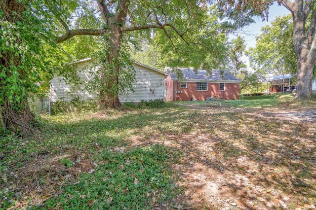 7801 Bartels Drive, Evansville, IN 47710