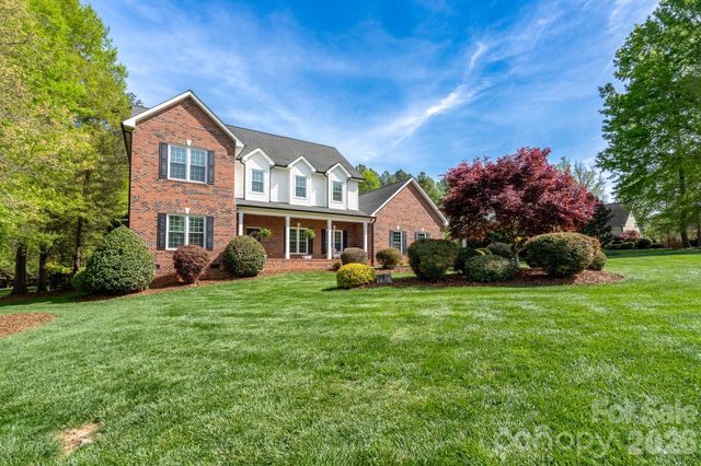 176 Spring Forest Drive, Statesville, NC 28625