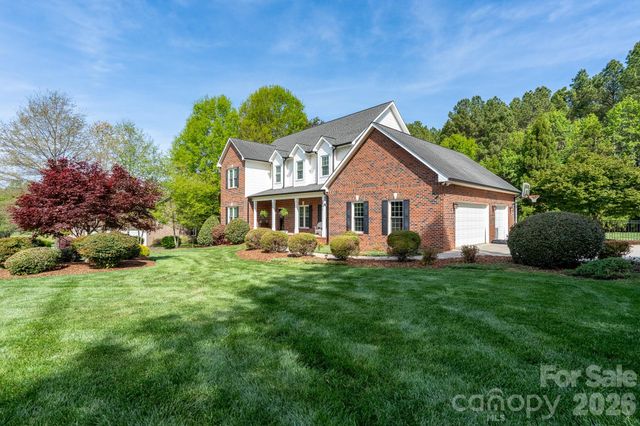 176 Spring Forest Drive, Statesville, NC 28625