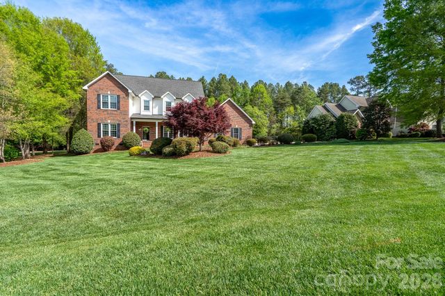 176 Spring Forest Drive, Statesville, NC 28625