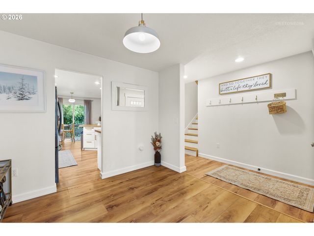 155 AARON Way, Newberg, OR 97132